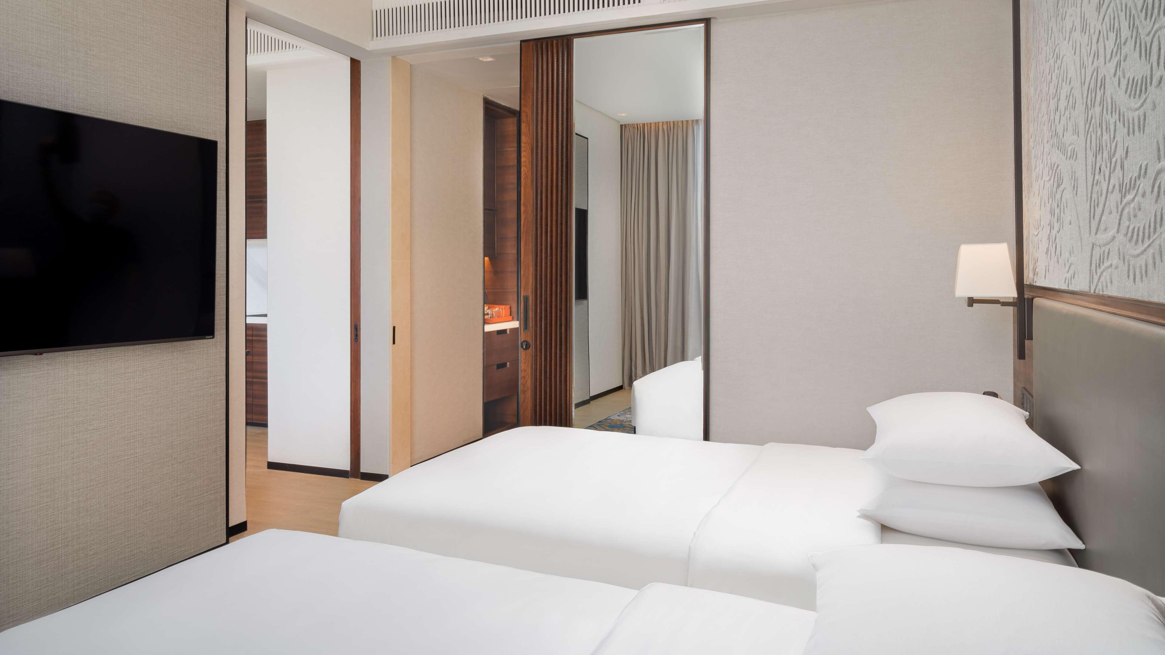 מלון Hyatt Regency פנום פן מראה חיצוני תמונה